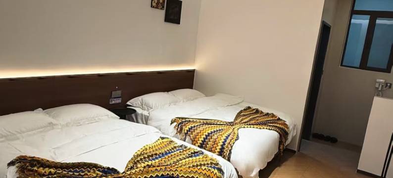 裕海宾馆(任家台礁石公园店)图片