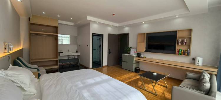 比如富氧虫草大酒店图片