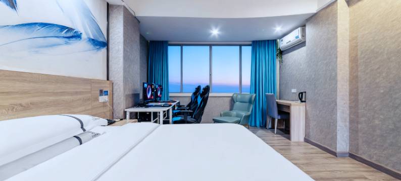 竞族电竞民宿(阳西西湖店)图片