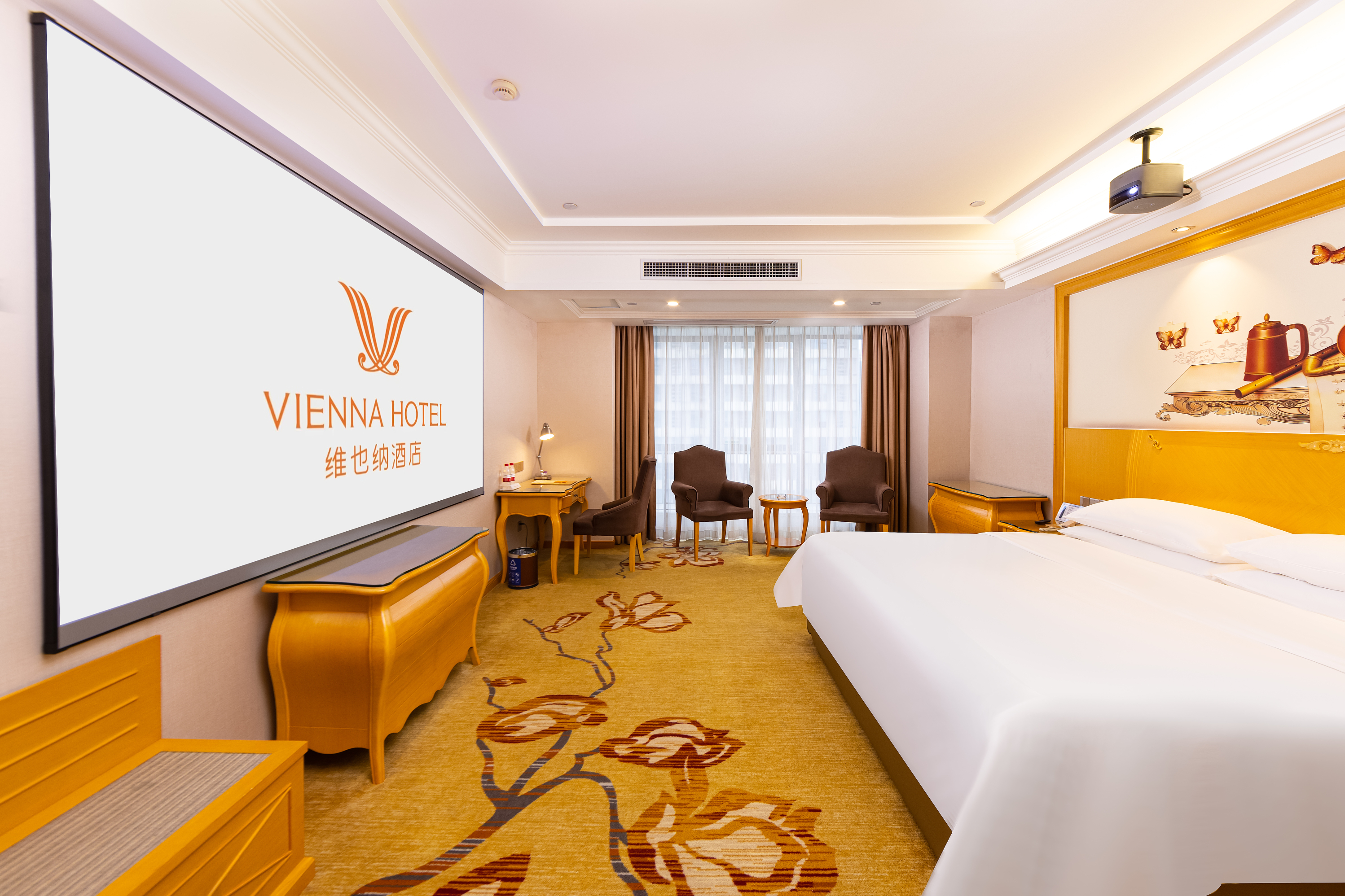 Vienna Hotel (Jiangmen Wanda Plaza Store) Over view