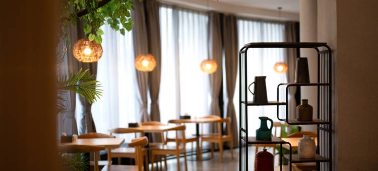 南宁丽呈睿轩酒店(广西大学动物园地铁站店)图片