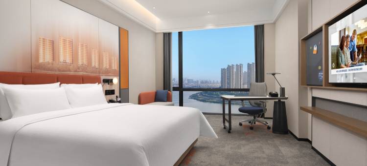 嵊州希尔顿欢朋酒店图片