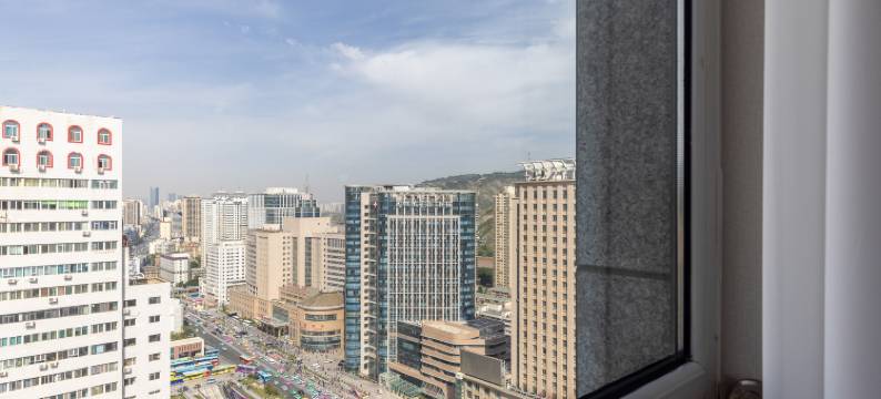 星辰酒店(张掖路步行街西关地铁站店)图片