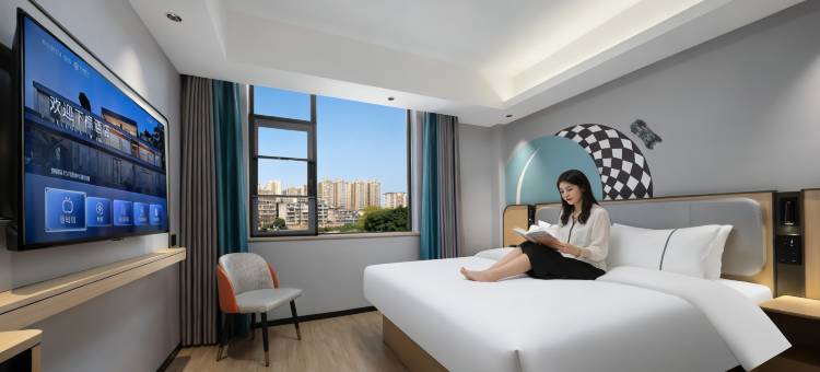 美豪R酒店(峨眉高铁站大佛禅院店)图片