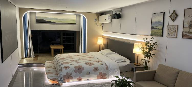 云尚悦景美宿(福州火车南站胪雷地铁站店)图片