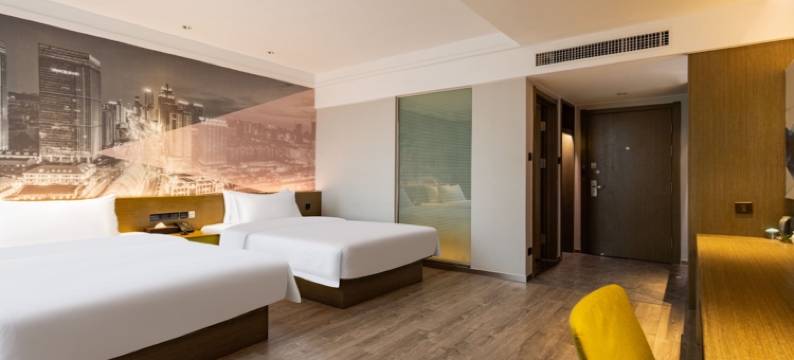 宜必思·尚品酒店(武汉光谷广场民族大学店)图片