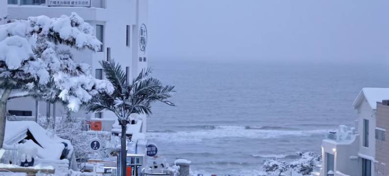 面朝大海•180°Facing Sea Hotel一线海景度假酒店(火炬八街店)图片
