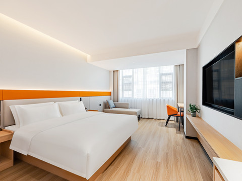 铂莱智能酒店(德庆龙母大街店)