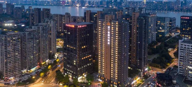 杭州爱丁堡假日酒店(南星桥地铁站店)图片