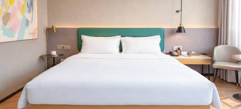 潮漫酒店(十堰万达广场店)图片