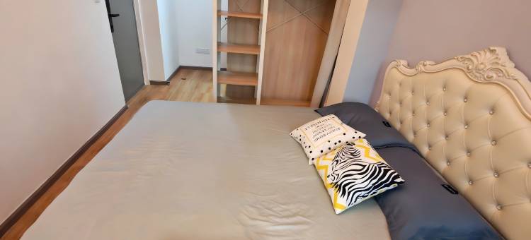 青云优选公寓图片