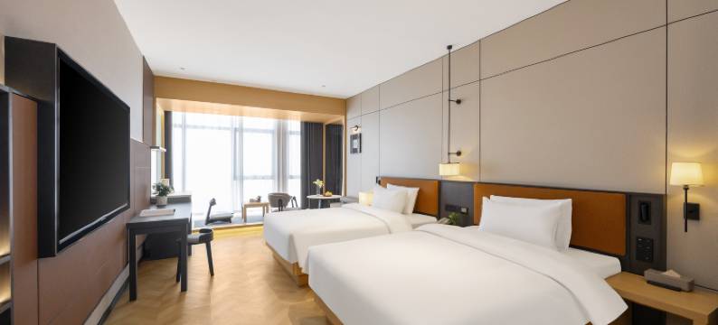 SMILE·设计师酒店(长春红旗街万达广场店)图片