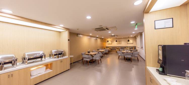 城家公寓酒店(天津火车站意式风情街店)图片