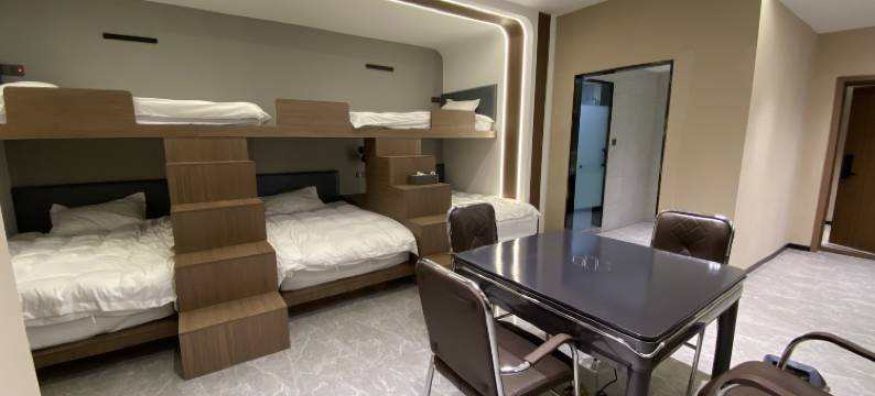 睿+电竞酒店图片