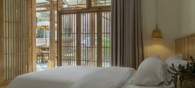 普者黑日扎白扎湖景客栈图片