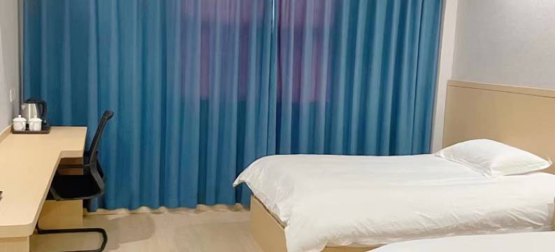 南昌县艾华精品酒店(瑶湖省级湿地公园麻丘站地铁站店)图片