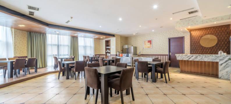 弘丞酒店(重庆南坪万达广场店)图片