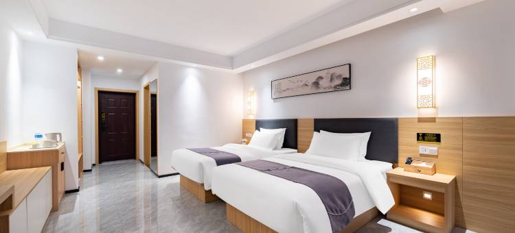 杉合朴隐酒店(信阳高铁东站店)图片