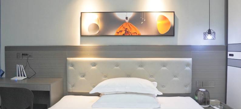 勤寓连锁公寓(玖珑台店)图片