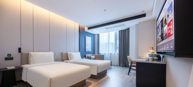 三亚政务中心河东路亚朵酒店图片