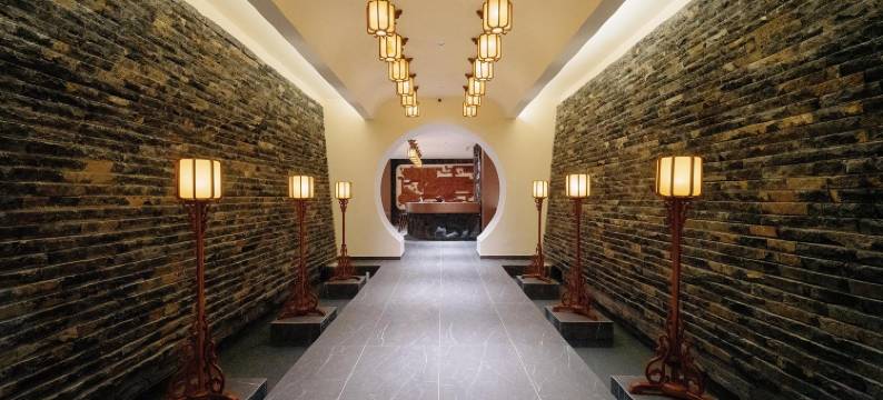 腾冲素月·栖隅(腾冲旅游汽车客运站店)图片