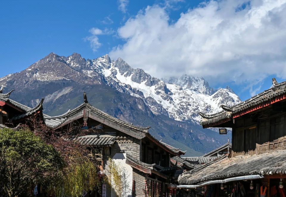顺悦听涧-Sunshine日照玉龙雪山观景酒店(束河古镇店)外景图