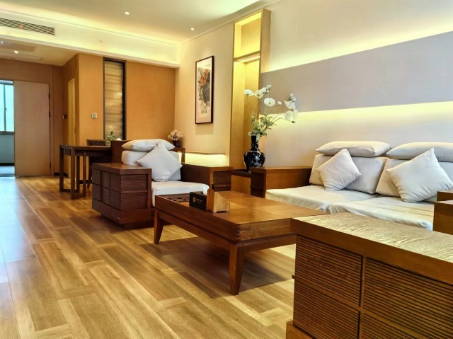 Dong Yuan International Hotel Over view