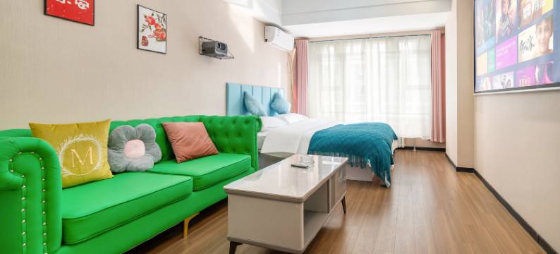 喜莱客酒店(大连威尼斯水城港东五街店)图片