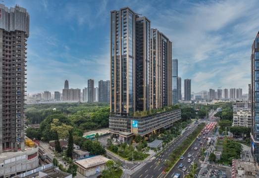 金翠酒店(南山中山公园地铁站店)