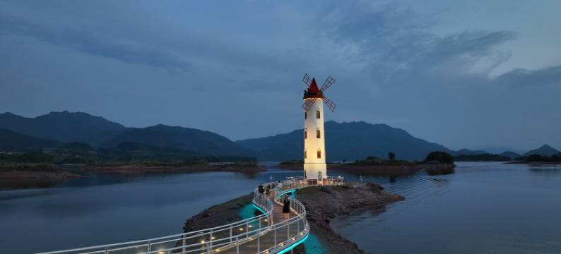 千岛湖啤酒假日酒店(啤酒小镇店)图片