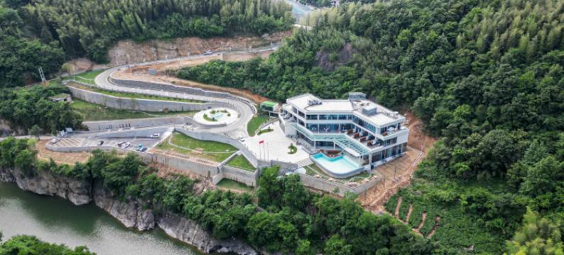 金寨春山溪谷民宿图片