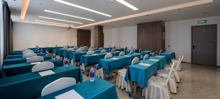 吉木乃牧云国际酒店图片