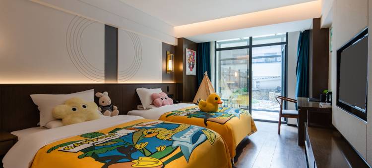 凯里雅居大酒店(大十字国贸购物中心店)图片