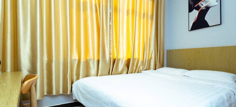 平泉鑫美酒店图片