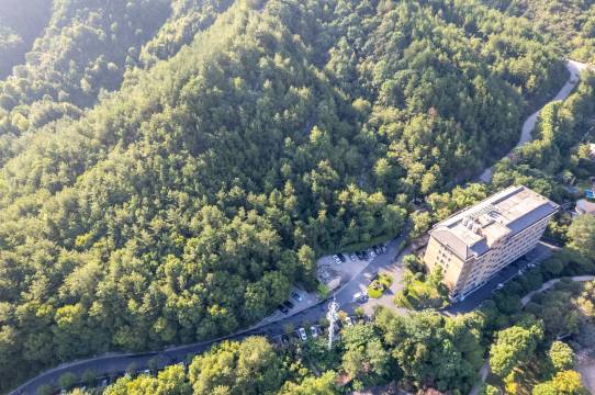 东阳和美酒店(东阳南山休闲森林健康主题公园店)图片