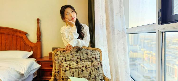 云栖兰亭·遇峦山逢城景艺术设计师美宿(大同火车站店)图片