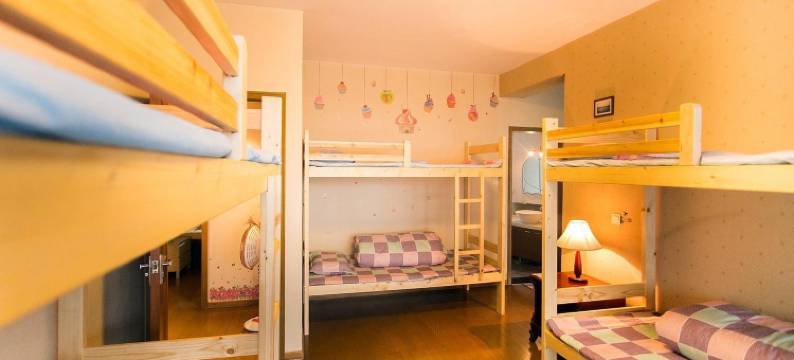 兔子窝青年旅舍(宁波火车站店)图片