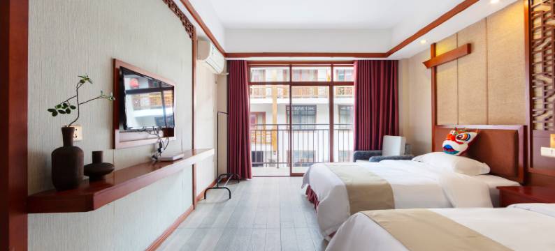 轻舍酒店(张家界国家森林公园景区武陵源店)图片