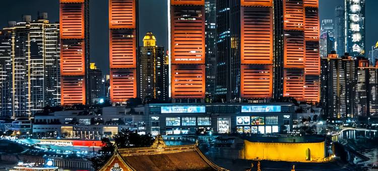 上呈·云酒店(重庆李子坝两路口地铁站店)图片