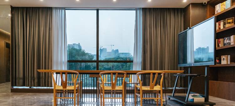 湾际酒店(湛江鼎盛广场机场候机楼店)图片