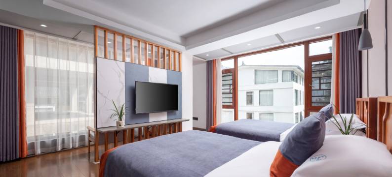 梵净山倚山雅阁民宿(景区东门店)图片