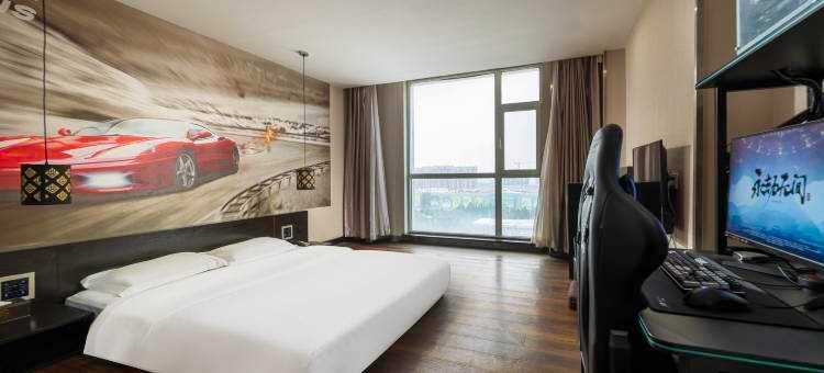 美娱·星峰电竞酒店(潍坊寿光新汽车站店)图片