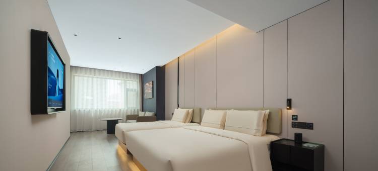 延吉延边大学网红墙梨花路亚朵酒店图片