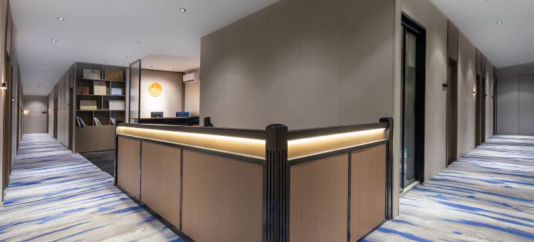 锐思特酒店(上海顾戴路地铁站复旦大学儿科医院店)图片