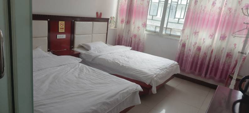 光雾山镇醉红叶民宿图片