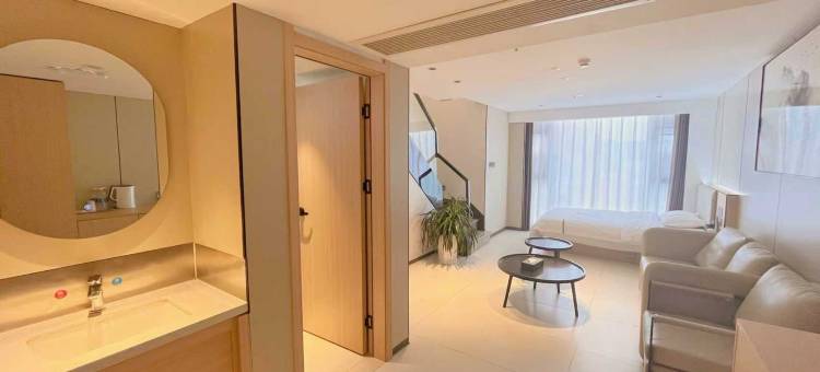 東云阁酒店(自贡彩灯公园梵华1939店)图片