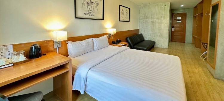 比格酒店(Big Hotel)图片