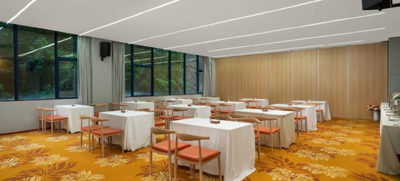 星岫美居酒店(龙井地铁站店)图片