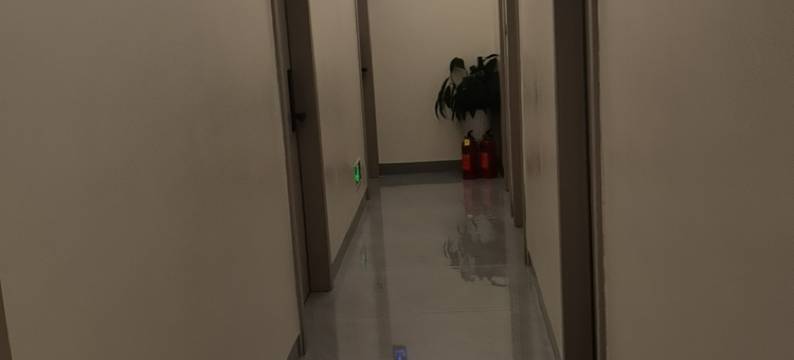 欣萍酒店(遵义高铁站店)图片