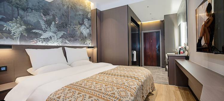 雨果酒店(新乡高铁东站店)图片